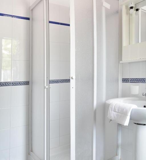 اتاق استاندارد سه نفره, B&b La Castellana