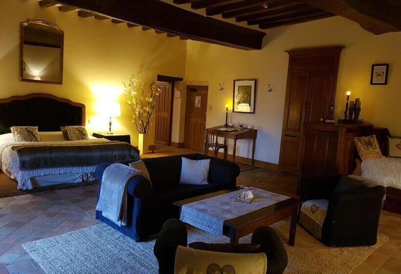 스탠다드 룸, Le Café Du Village   Bar à Cocktails & à Ambiance