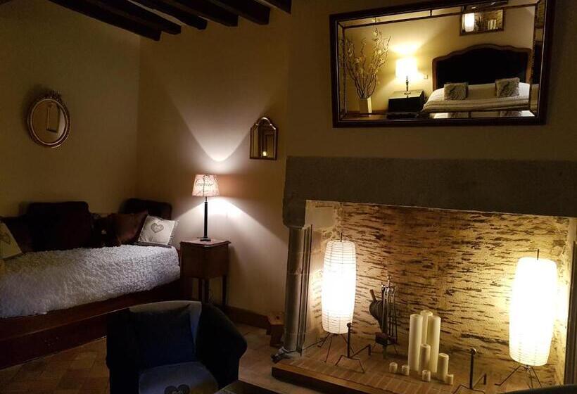 스탠다드 룸, Le Café Du Village   Bar à Cocktails & à Ambiance