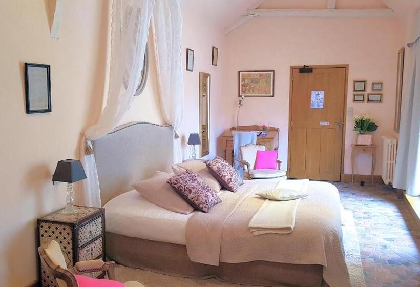 4인용 스탠다드 룸, Le Café Du Village   Bar à Cocktails & à Ambiance