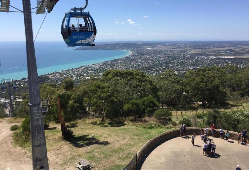 小室, Sea Salt Bnb