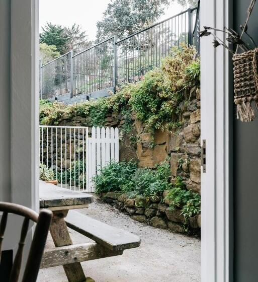 غرفة قياسية, Ship Inn Stanley