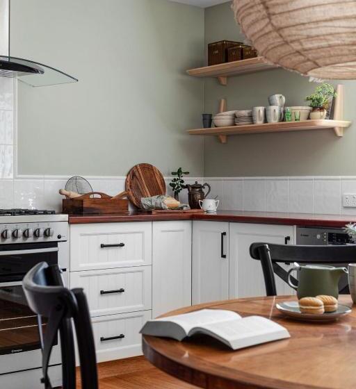 شقة دور أخير غرفة نوم واحدة, Ship Inn Stanley