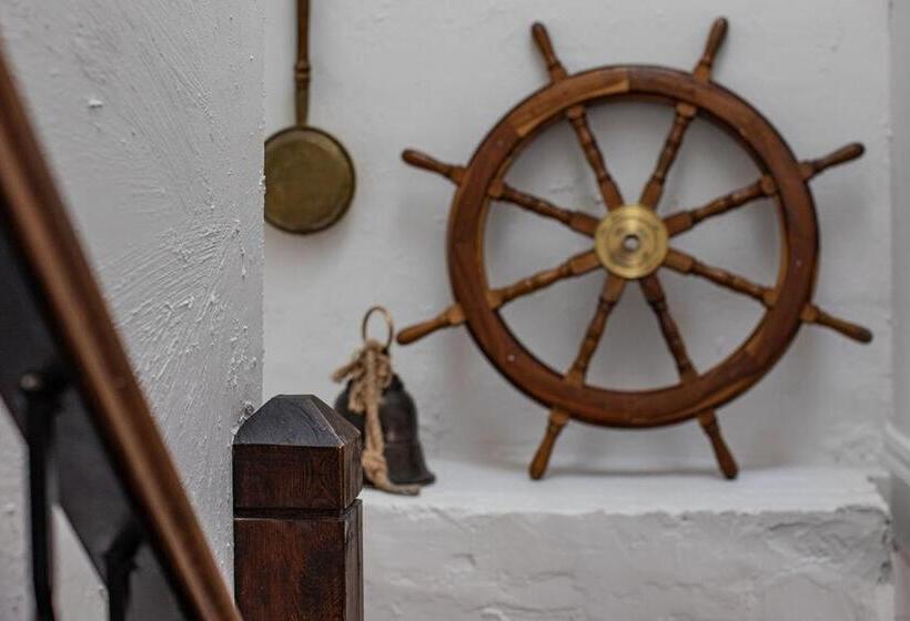 شقة غرفة واحدة مطلة على البحر, Ship Inn Stanley