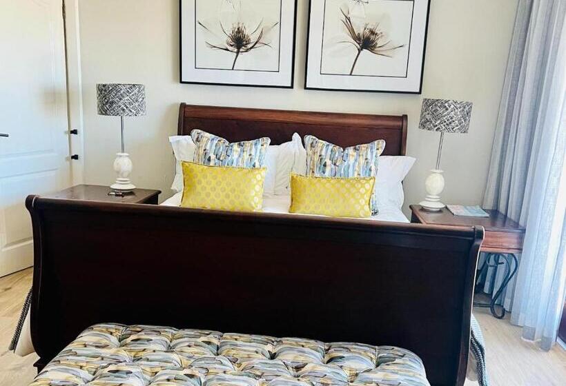 豪华海景房带阳台, Blue View B&b