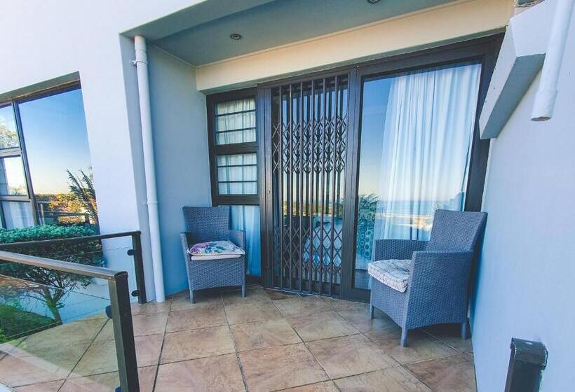 标准间, Blue View B&b