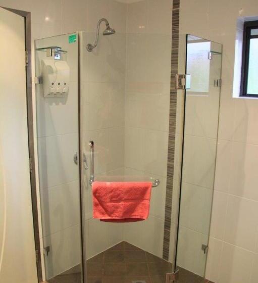 اتاق استاندارد, Emerald Gardens Motel & Apartments