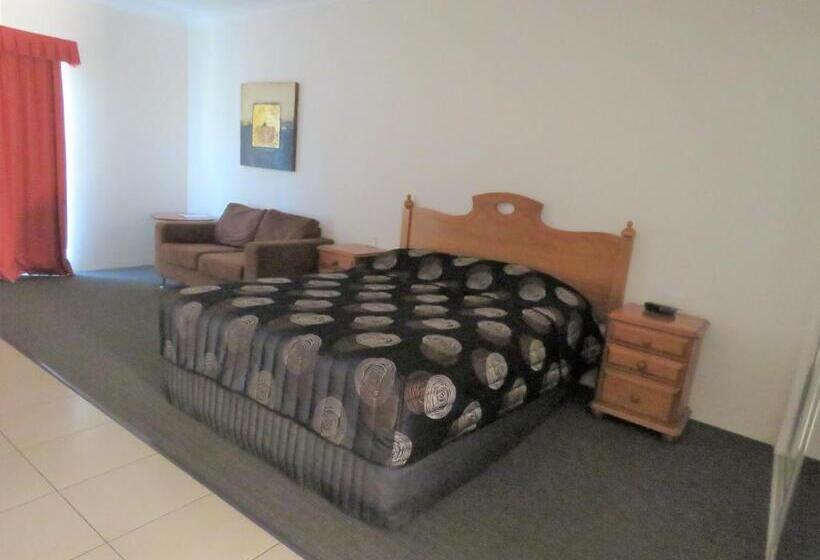 اتاق سوپریور با وان آب گرم, Emerald Gardens Motel & Apartments