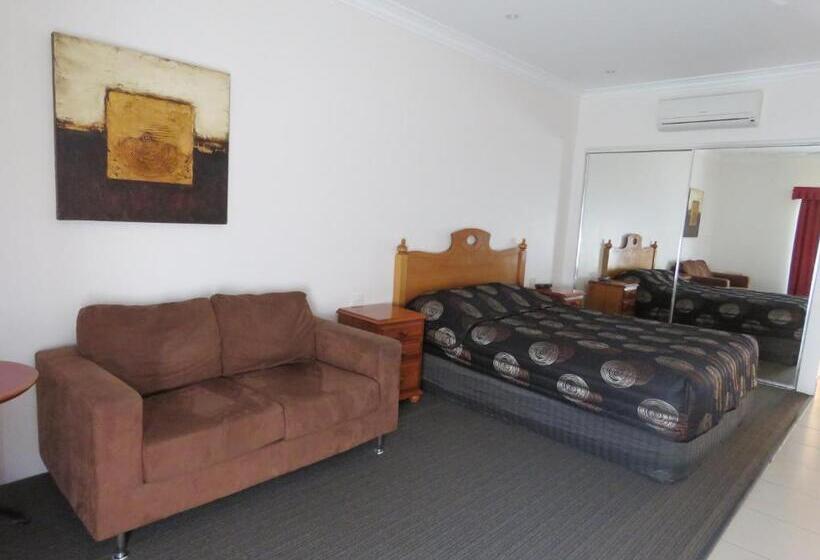 اتاق سوپریور با وان آب گرم, Emerald Gardens Motel & Apartments