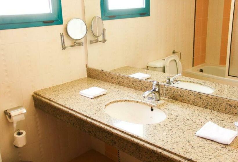 اتاق استاندارد یک نفره با چشمانداز دریا, Green Sudr Resort