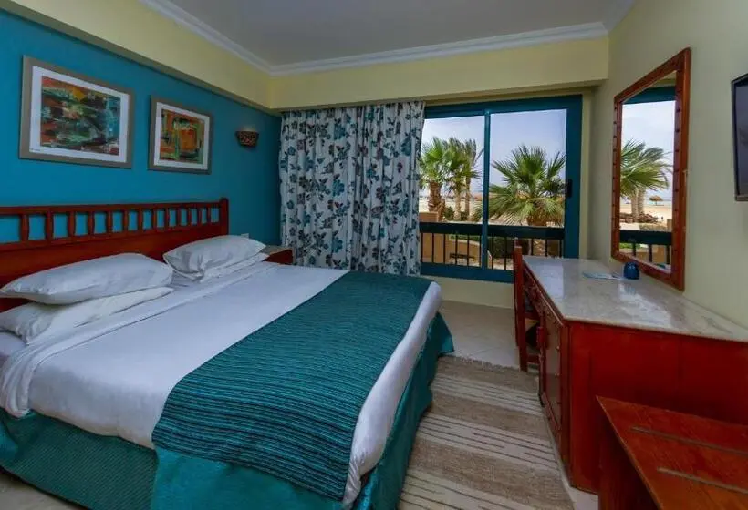 اتاق یک تخته با چشم‌انداز باغ, Green Sudr Resort