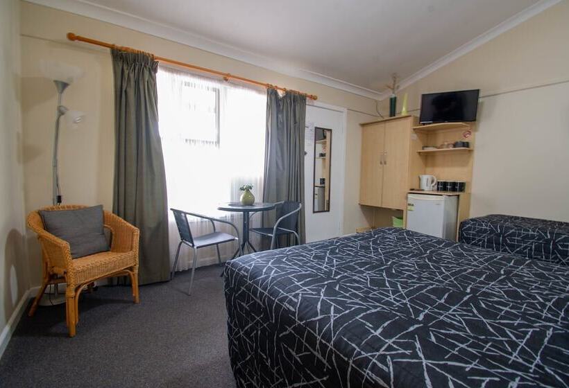 Номер Стандарт, Gundagai Motel