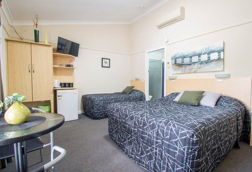חדר סטנדרט, Gundagai Motel