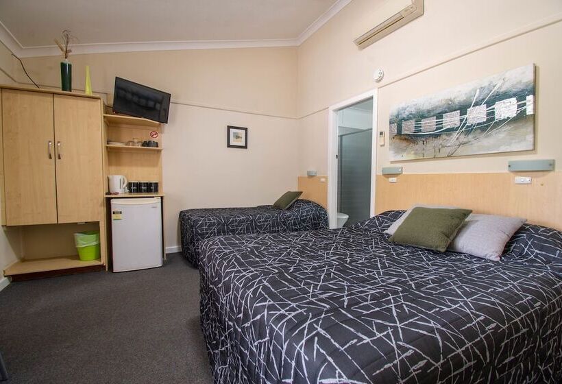 חדר סטנדרט, Gundagai Motel