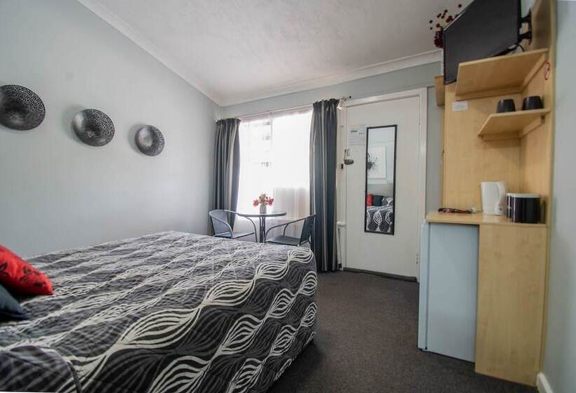 Номер Стандарт, Gundagai Motel