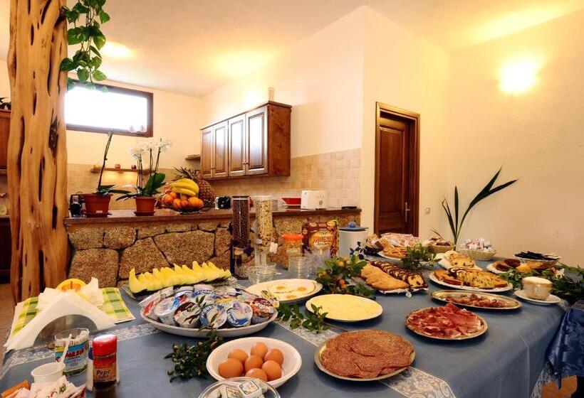 ガーデンビュースタンダードルーム, Agriturismo Salmarina