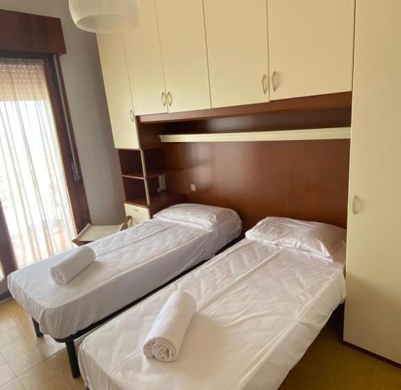 Номер Deluxe Вид на Море, Villa Garda