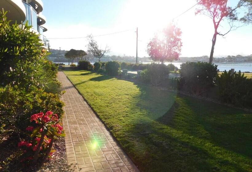 Апартаменты 1 Спальня Нижний Этаж, Merimbula Lake Apartments