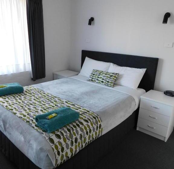 Апартаменты 1 Спальня Нижний Этаж, Merimbula Lake Apartments