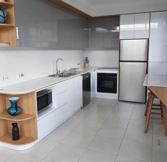 ２ベッドルームアパートメント, Athena Studio Units