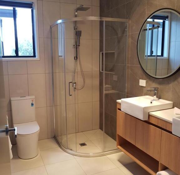 آپارتمان 2 خوابه, Athena Studio Units