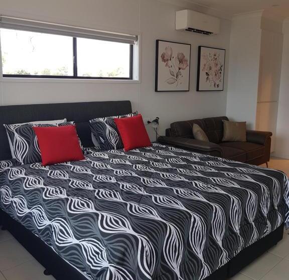 استودیو استاندارد با تخت کینگ, Athena Studio Units