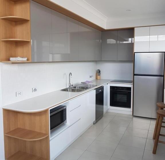 آپارتمان 2 خوابه, Athena Studio Units