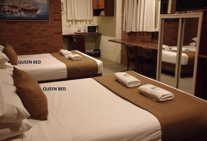 חדר משפחתי, Bulahdelah Motor Lodge