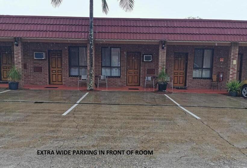 חדר סטנדרט מותאם לאדם עם מוגבלויות, Bulahdelah Motor Lodge