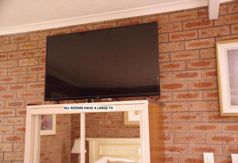 חדר אקונומי לארבעה, Bulahdelah Motor Lodge