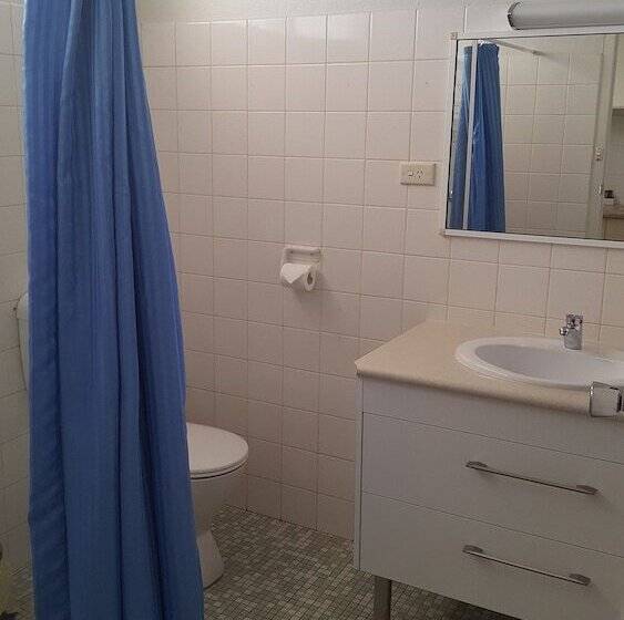 غرفة ديلوكس, Fourth Avenue Motor Inn