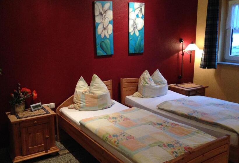 Номер Стандарт, La Lanterna