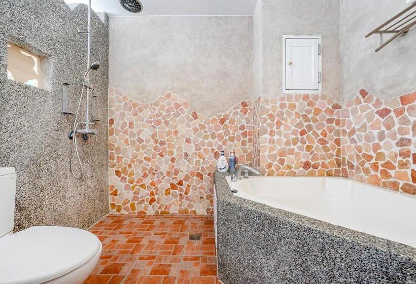 اتاق سوپریور, Wei Yuan