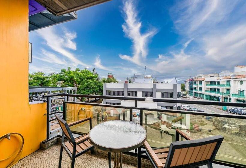 اتاق سوپریور چهار تخته, Wei Yuan