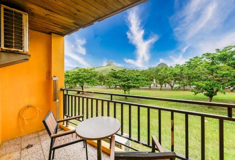 اتاق استاندارد چهار تخته, Wei Yuan