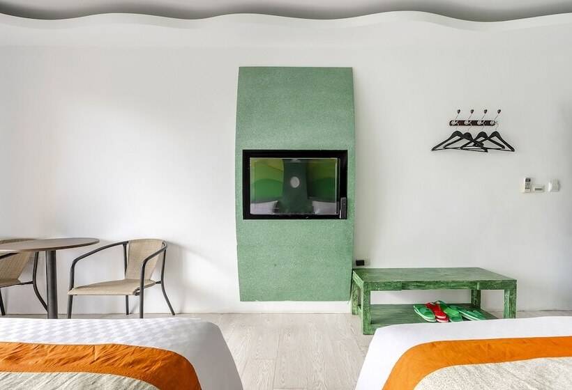 اتاق سوپریور چهار تخته, Wei Yuan