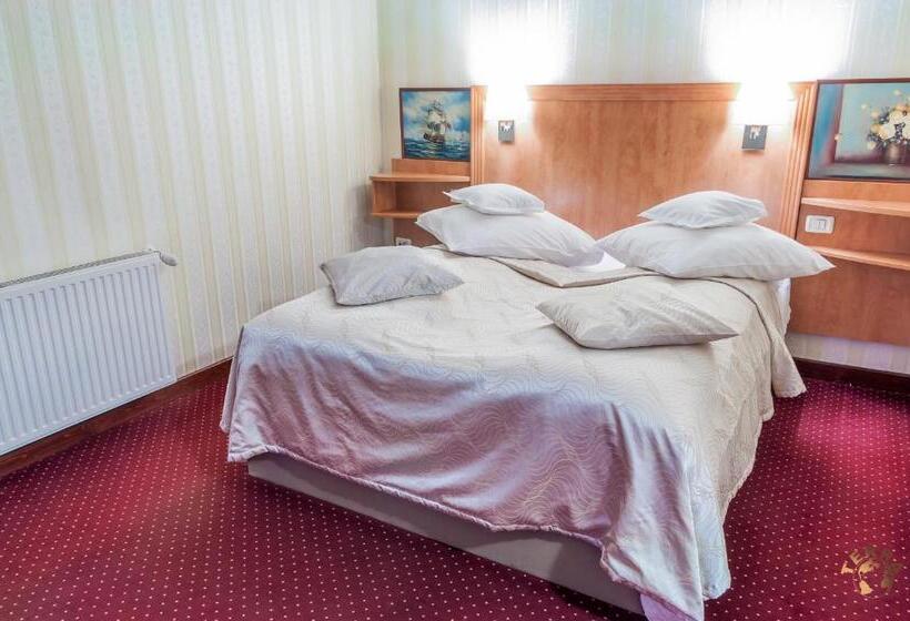 标准间, Pensiunea Terra