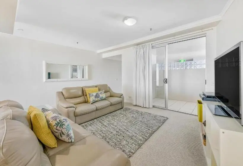 2 Bedroom Apartment with Views, The Duporth Riverside