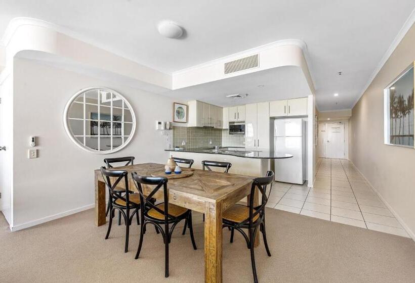 آپارتمان 3 خوابه با چشمانداز دریا, The Duporth Riverside