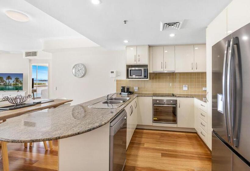 2 Bedroom Premium Apartment with Views, The Duporth Riverside