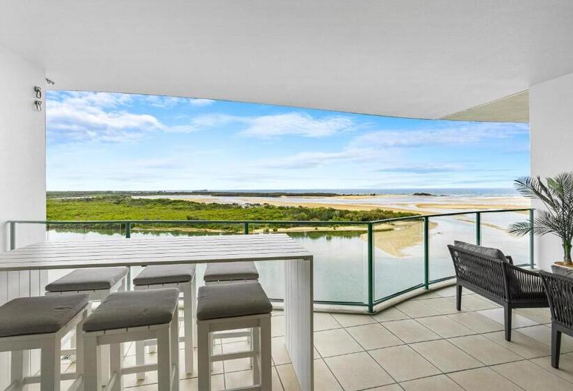 3 Bedroom Premium Apartment, The Duporth Riverside
