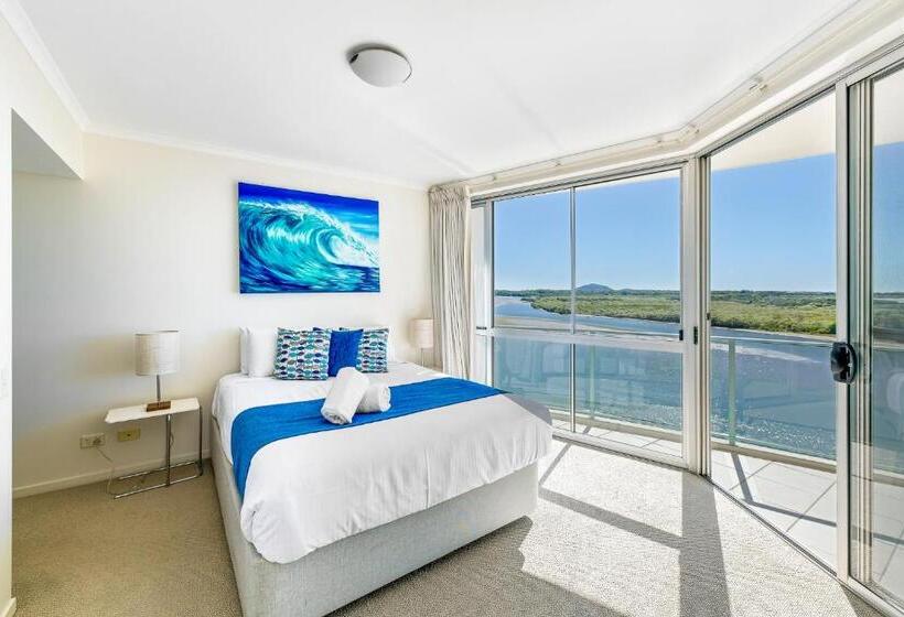 2 Bedroom Apartment with Views, The Duporth Riverside