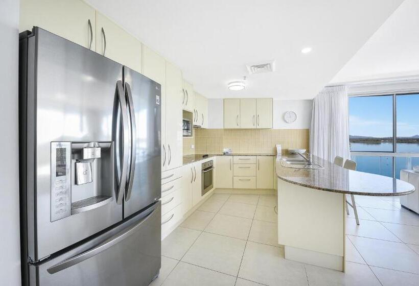 آپارتمان 3 خوابه با چشمانداز دریا, The Duporth Riverside