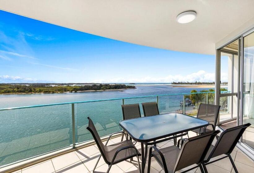 2 Bedroom Premium Apartment with Views, The Duporth Riverside