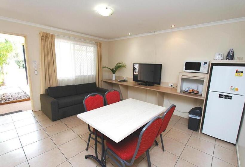 جناح عائلي غرفتين نوم, The Palms Motel