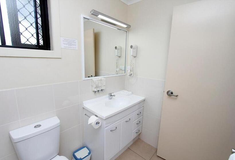 غرفة قياسية, The Palms Motel