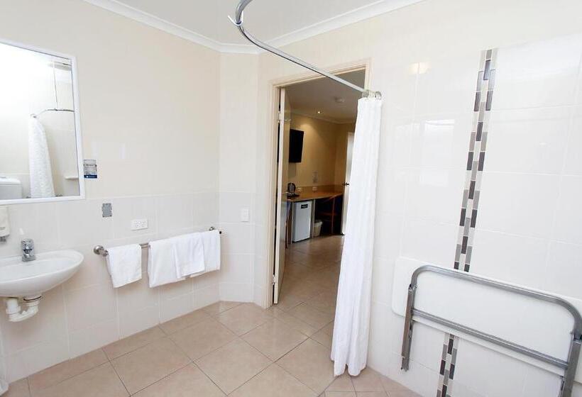 إستوديو قياسى, The Palms Motel