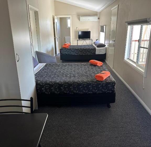 スイート(家族用), Winton Outback Motel