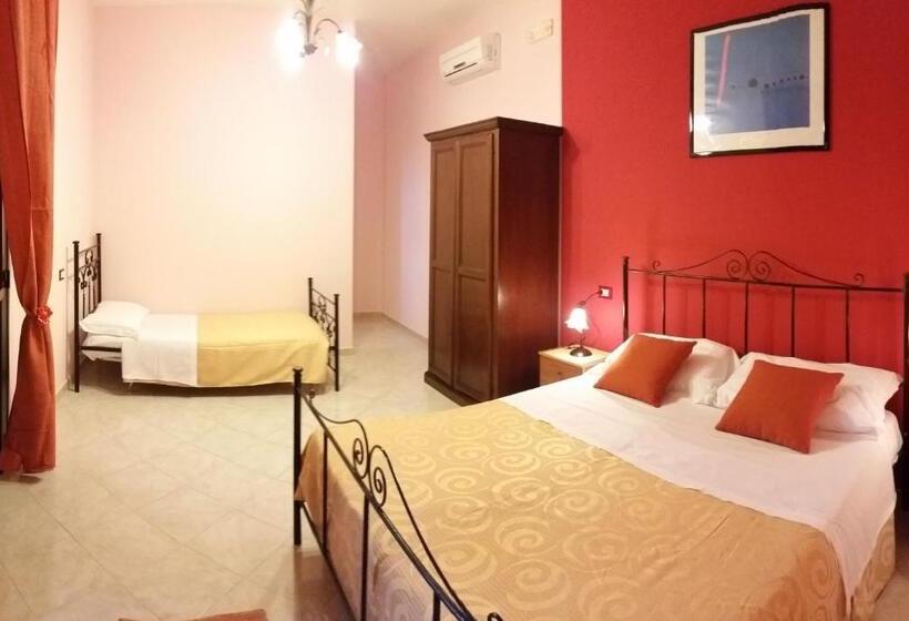 غرفة قياسية ثلاثية, La Palma Vacanze