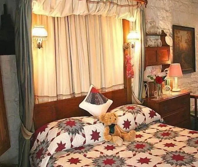 １ベッドルームハウス, Bowerbank Mill B&b